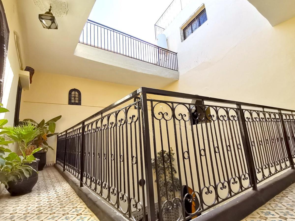 Dar Mirai Hotel Marrakesh Bagian luar foto