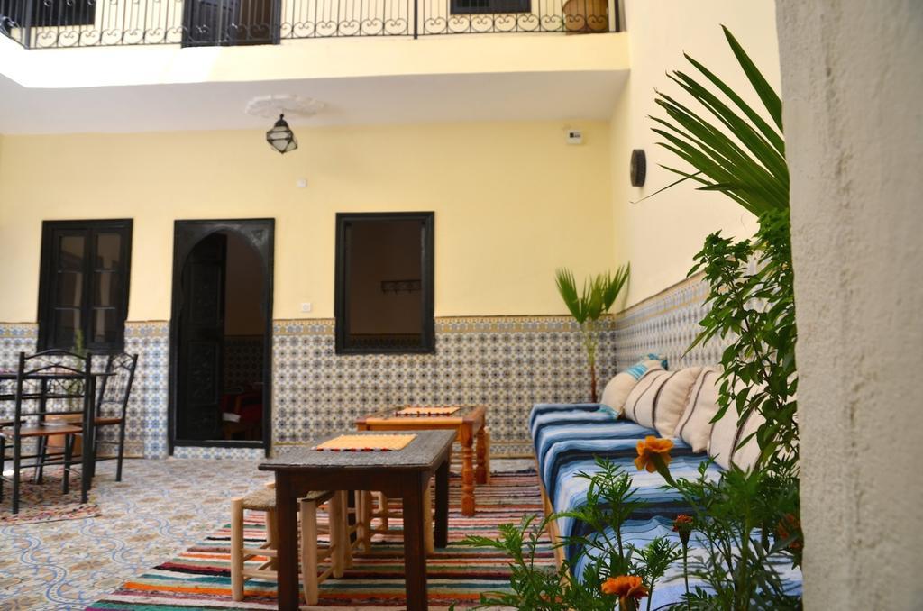 Dar Mirai Hotel Marrakesh Bagian luar foto